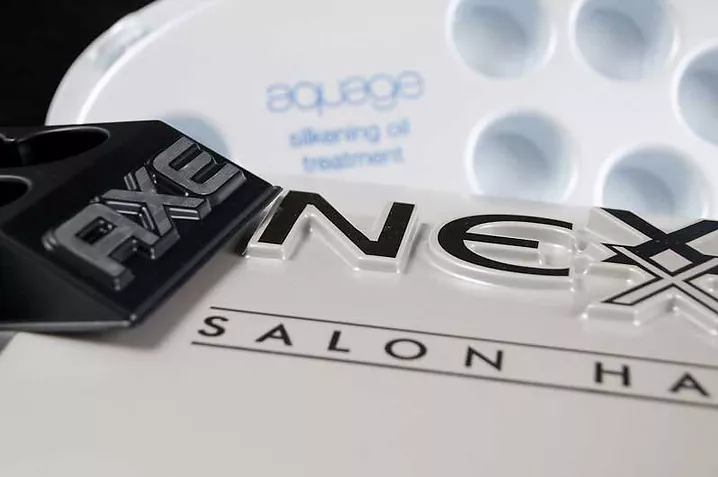 Hot-stamped lettering on plastic